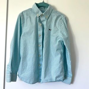 Vineyard Vines boys classic whale shirt.  Size 5.  Green and blue striped/check